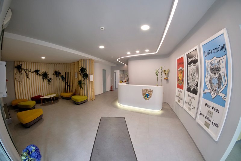 Femeie serviciu full time scoala sector 1